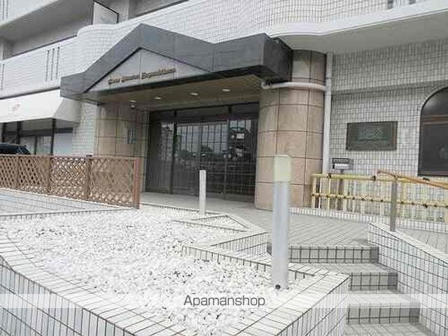 ライオンズマンション皇后崎公園の外観写真