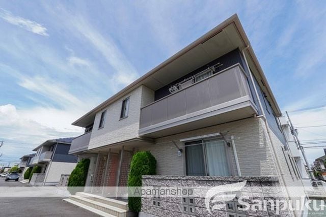 レセンテKaz C棟の外観写真
