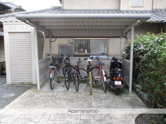 ローズコート加茂の外観写真