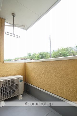 袋井市 2階建 築15年の内装写真