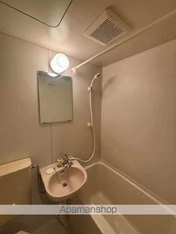 リバティ丸之内の内装写真