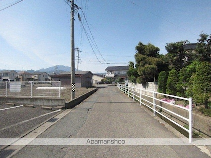 長野県長野市大字稲葉[2LDK/62.07m2]の周辺1