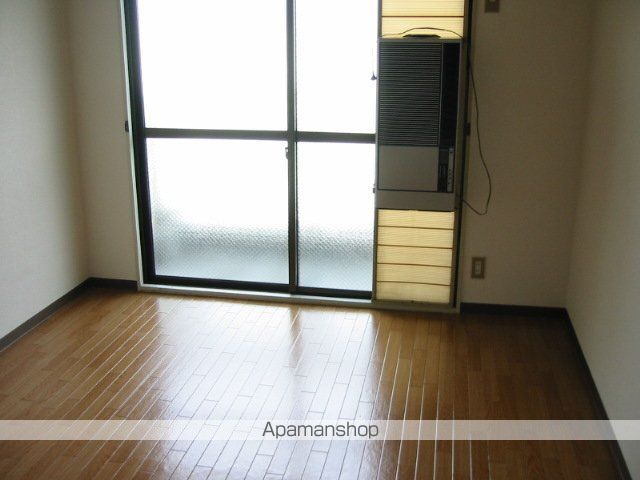 グランドハイツ大今里の内装写真