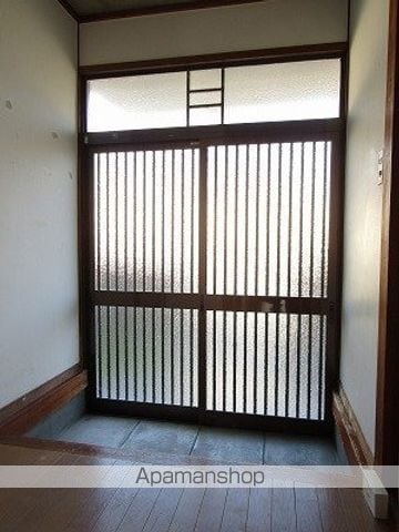 小林市 1階建 築35年の内装写真