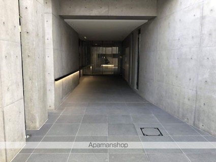 東京都中野区新井１丁目[1K/29.22m2]のエントランス