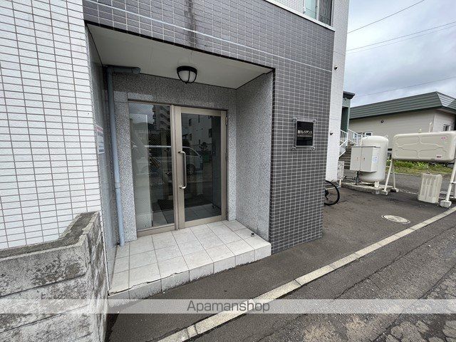 澄川レジデンスの玄関写真