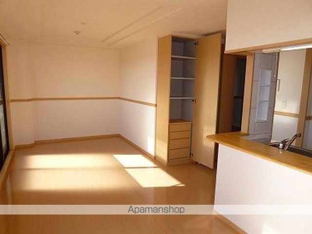 ペティハウスSeleneの内装写真