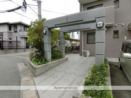 福岡県糟屋郡粕屋町長者原西３丁目[3LDK/70.04m2]のエントランス
