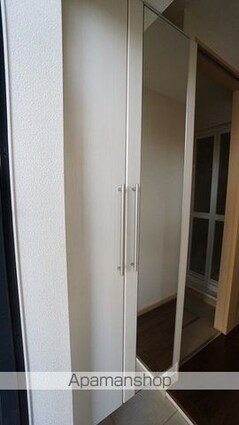 岡山県倉敷市川西町[1R/30.94m2]の玄関