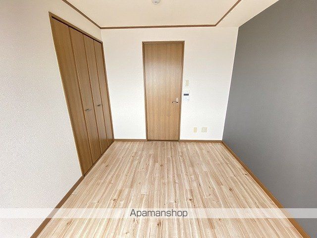 ワンダーグランドハイツの内装写真