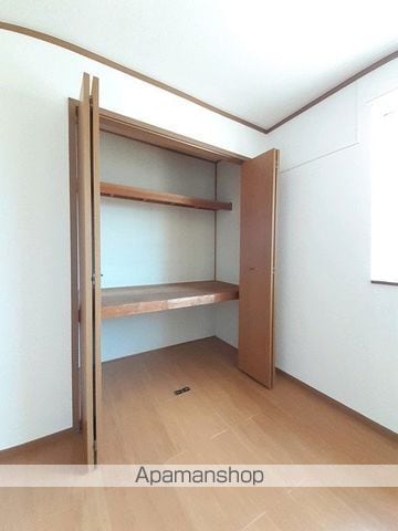 クレストール来山Bの内装写真