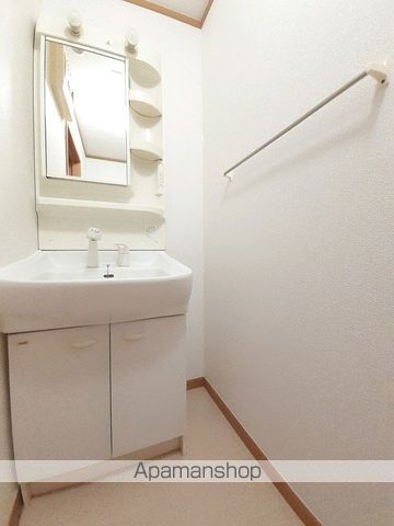 ヴィラ フォーレスト Bの内装写真