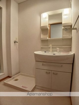 愛媛県松山市正円寺２丁目[1R/32.9m2]の洗面所