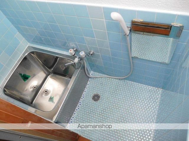 大宮開町貸家6ー1の内装写真