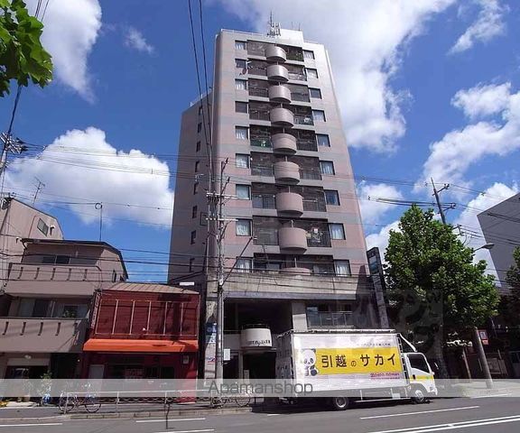 ウエストプラザ三越の外観写真