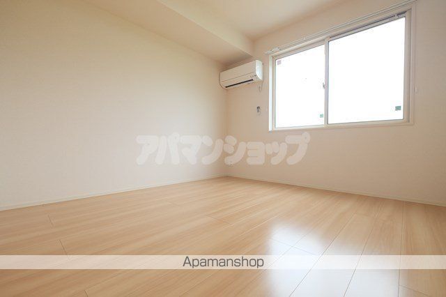 アザレアの内装写真