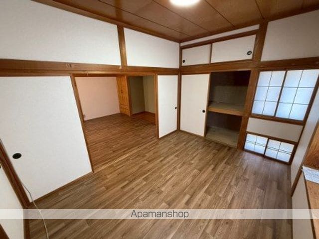 白新線 新潟駅 徒歩23分 2階建 築39年の内装写真