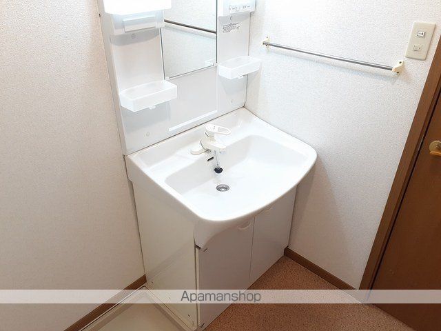 apartment 茨城県北茨城市大津町北町
地図を見る