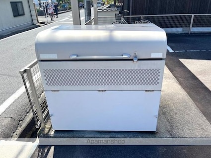 ヴァンベール２１[1LDK/42.4m2]のエントランス