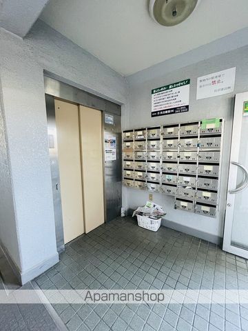 レジデンス光和IIの玄関写真