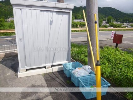 ハートフル信楽[2DK/39m2]の共用部1