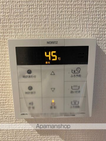 ナーシサス・コート大倉山 A棟の内装写真