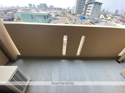 香川県高松市伏石町[1LDK/42.38m2]のバルコニー