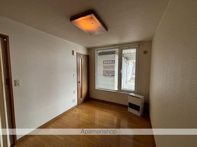 ミキハウスの内装写真
