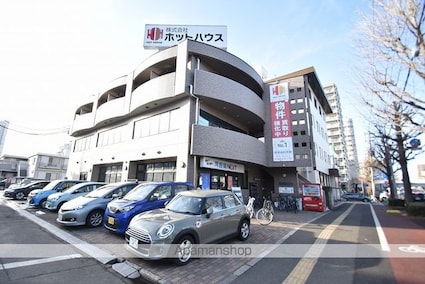 ウイング９９[1K/26.4m2]の駐車場