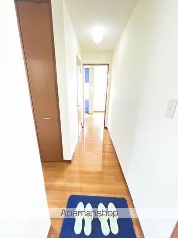 オレンジカーサ 弐番館の内装写真