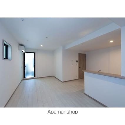 ＤＥＶＥＬＤ栄生　ＥＡＳＴ[1LDK/40.18m2]のリビング・居間2