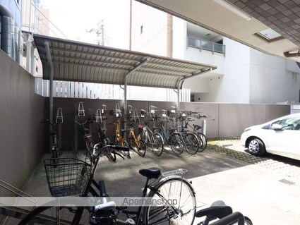 ル・シャンパーニュ[1K/31.08m2]の駐車場