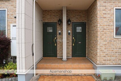 ピュアストリーム　Ｂ[2LDK/51.9m2]の共用部1