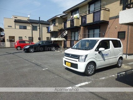 パストラル瀬田[2LDK/54.49m2]の駐車場1