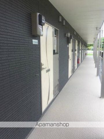 ミランダリゼやまのきたの玄関写真