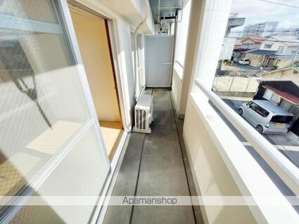 カサグランデ市坪[2LDK/34.8m2]のバルコニー