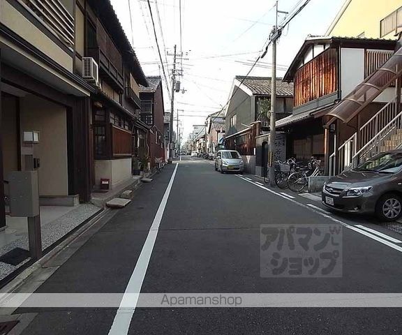 プラネシア烏丸御池の周辺写真