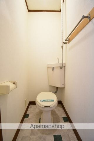 鈴真ハイツA棟の内装写真