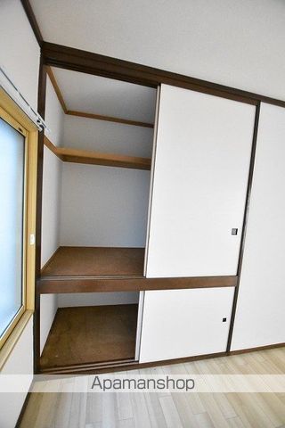 ソシアルトミイNO.16の内装写真