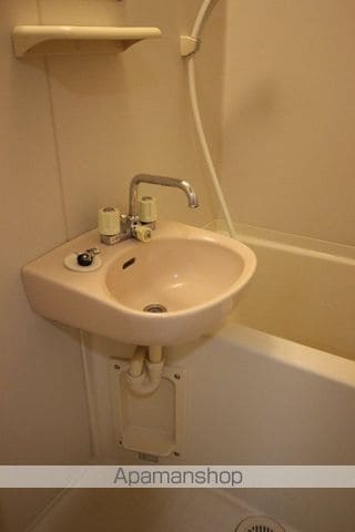 第11田中興産ビルの内装写真