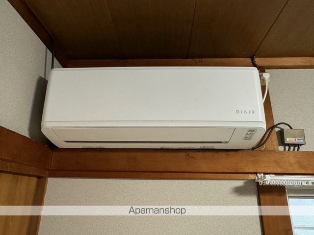 湖南市 2階建 築52年の内装写真