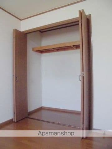 ラパンガーデン古河IIの内装写真