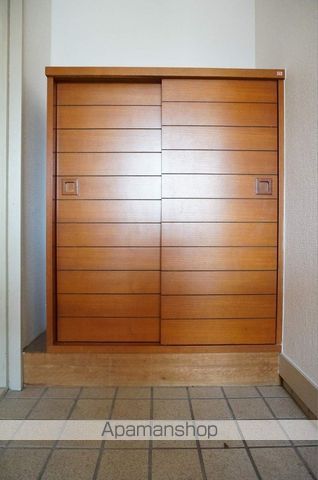 アイランド岡町の内装写真