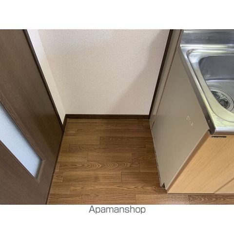 SURPLUS I FULL HOUSEの内装写真