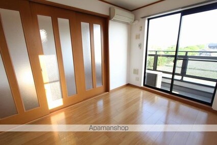 グレイスフルＢ[2DK/56.99m2]のリビング・居間