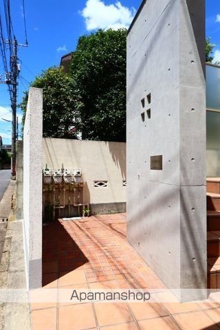Kハウスの玄関写真
