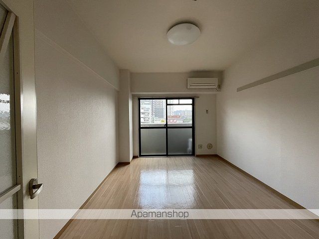 ルート大宮の内装写真