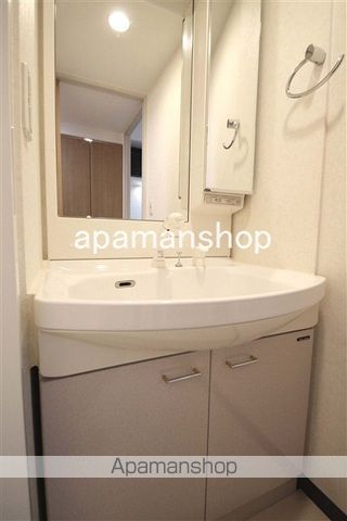 レジデンス本町UTUBOKOUENの内装写真