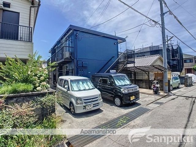 ステージ枝松の外観写真