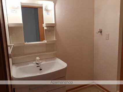 イースト．ウィング[1R/33.15m2]の洗面所